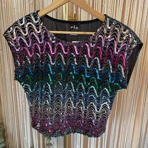 vintage 1980s sequined rainbow short sleeve, scoop-neck disco crop top sz medium